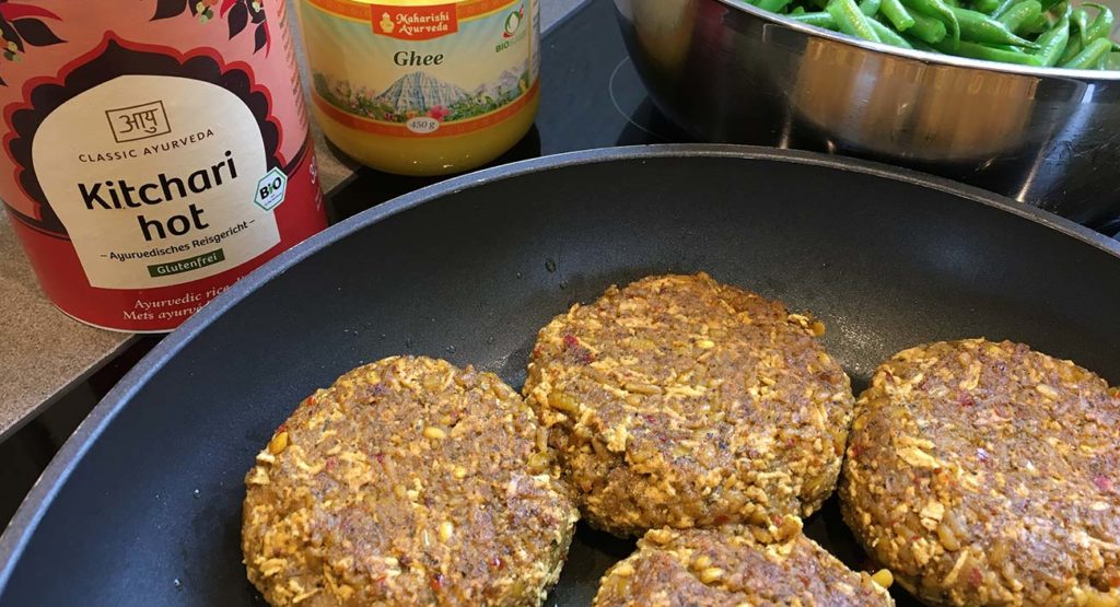 Hamburgers épicés au « Kitchari » et tofu